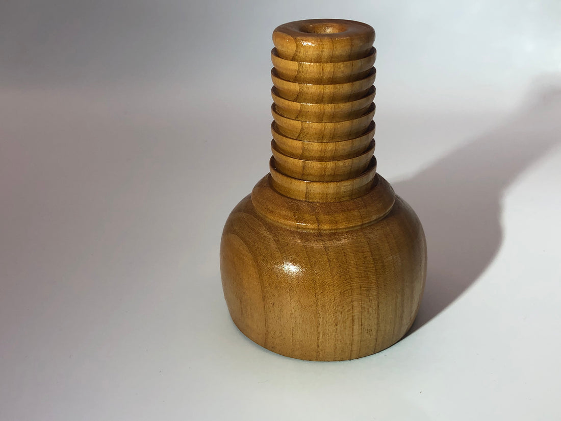 La beauté intemporelle des vases minimalistes en bois