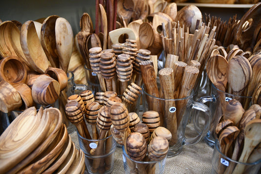 L'importance de l'artisanat durable : pourquoi choisir des objets en bois faits à la main