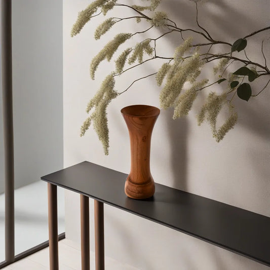 soliflore vase merisiersur etagere noir avec plantes