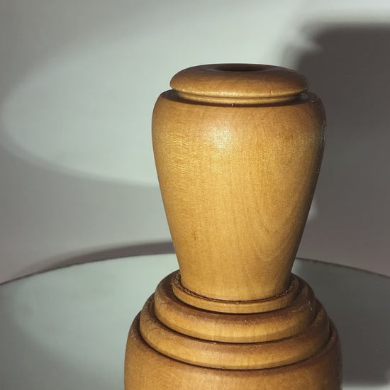 video Vase Minimaliste Soliflore Bois de Merisier