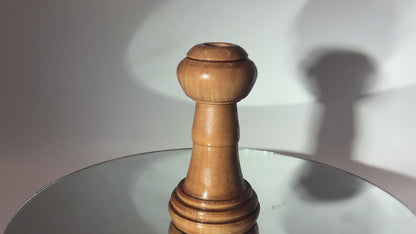 video Vase original  soliflore en bois de pommier
