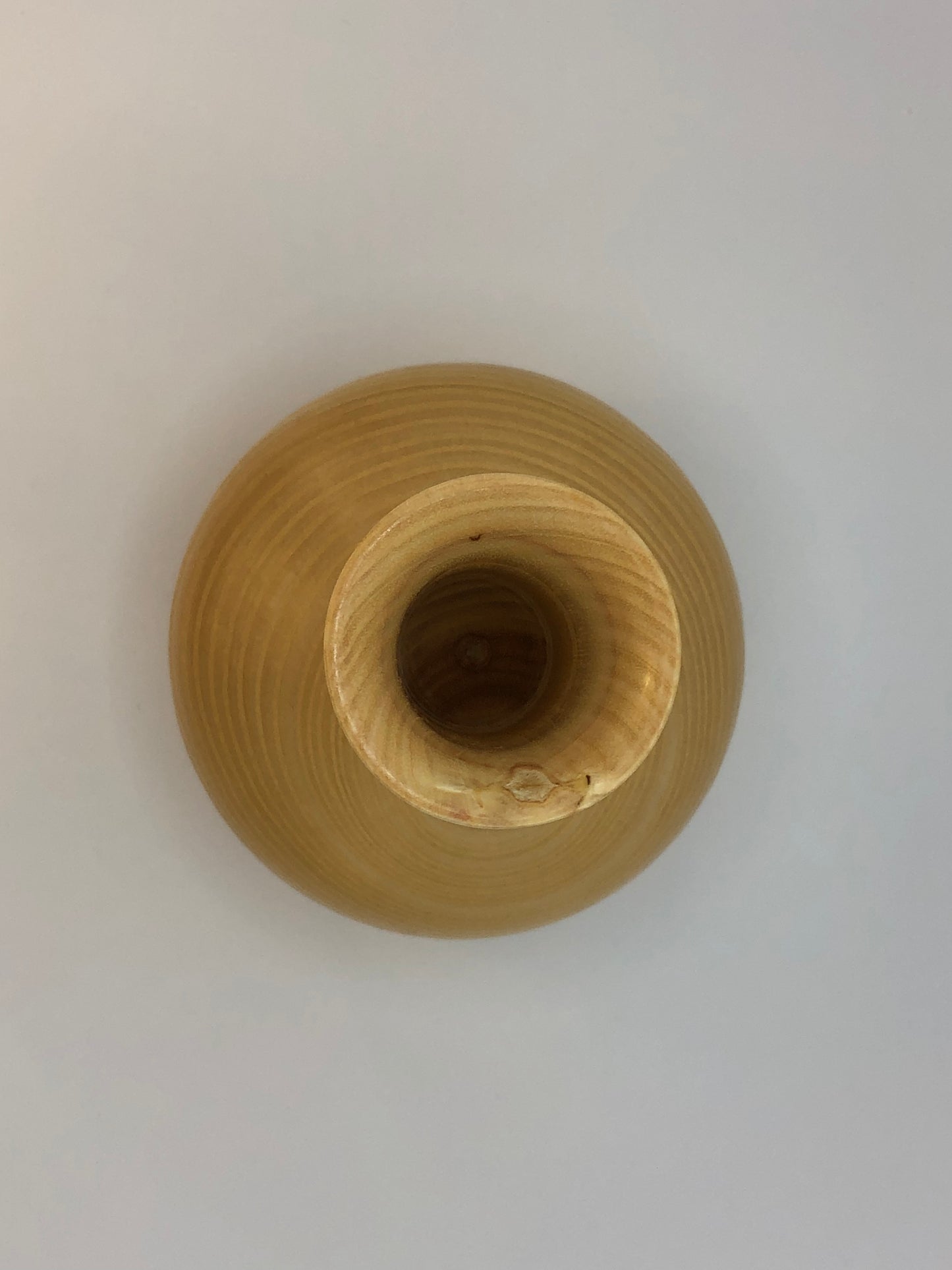 vue dessus vase fabrication artisanale type soliflore