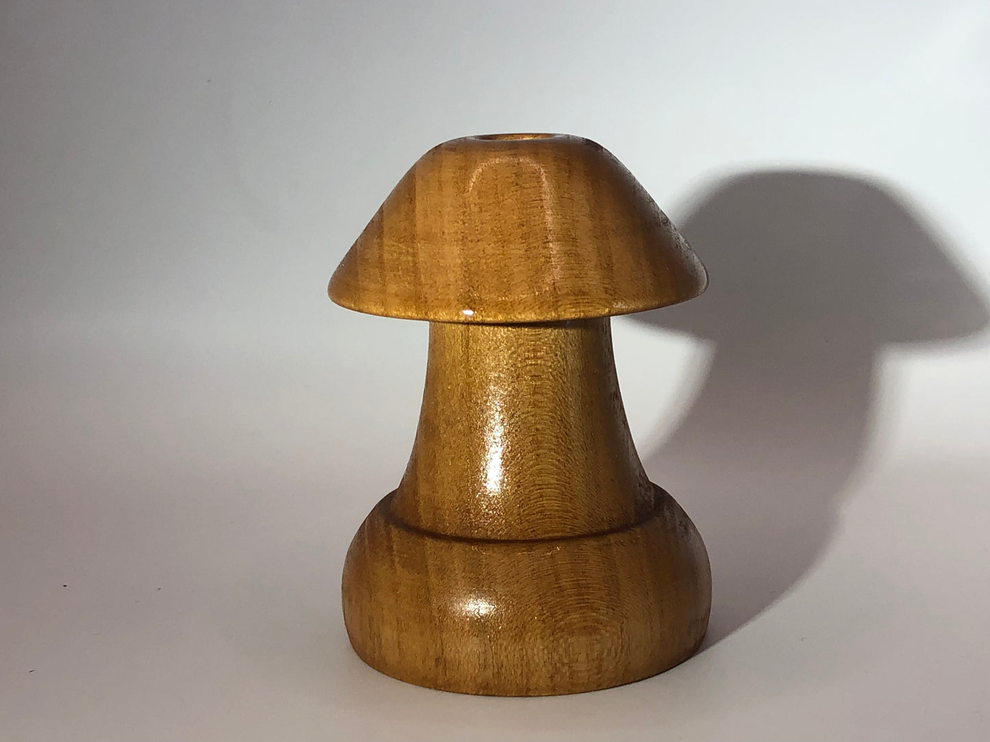 Vase soliflore  forme champignon minimaliste en bois de merisier