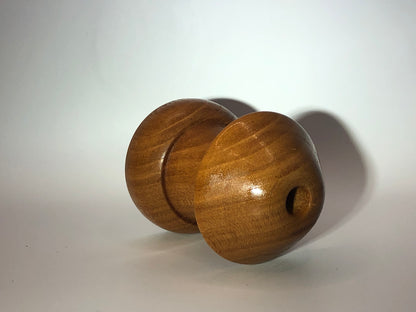 Vase soliflore  forme champignon minimaliste en bois de merisier vue dessus